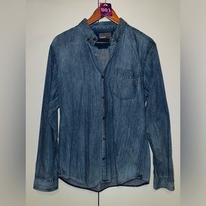 Vince Denim Button Up (L)